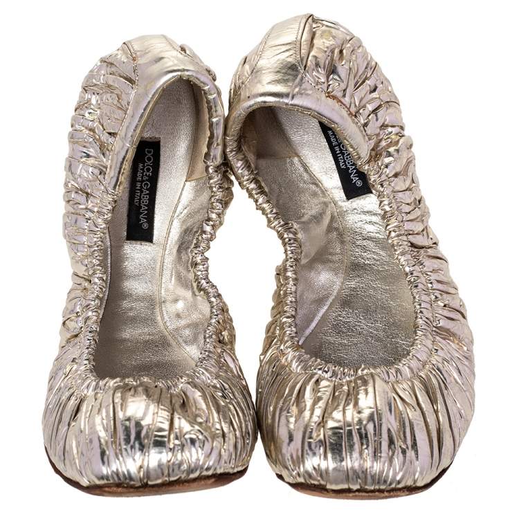 Pre Owned Dolce & Gabbana Gold Patent Leather Scrunch Ballet Flats Size 39