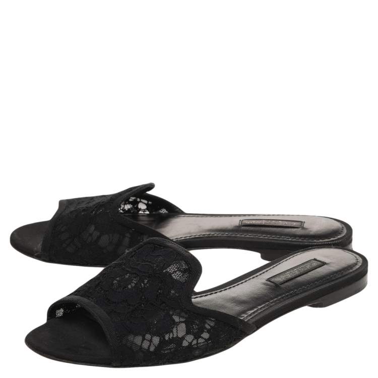 مملوكة مسبقًا Dolce & Gabbana Black Lace Flat Slide Sandals Size 36