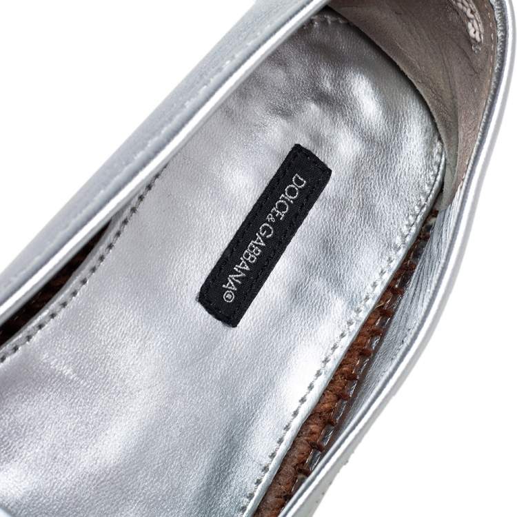 Pre Owned Dolce & Gabbana Silver Leather Logo Embossed Espadrille Flats Size 38