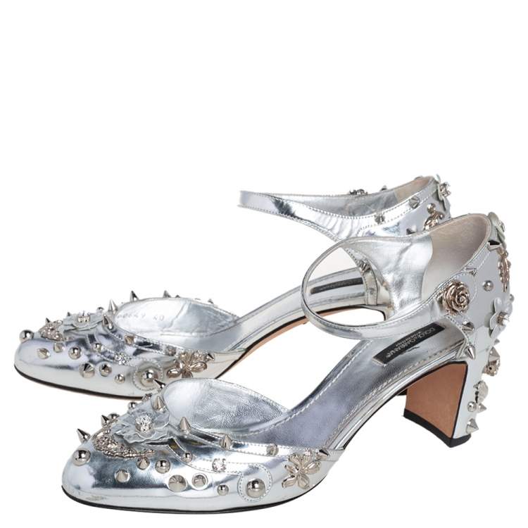 Pre Owned Dolce & Gabbana Silver Metallic Leather Floral Applique, Spike And Crystal Embellished Mary Jane Pumps Size 40