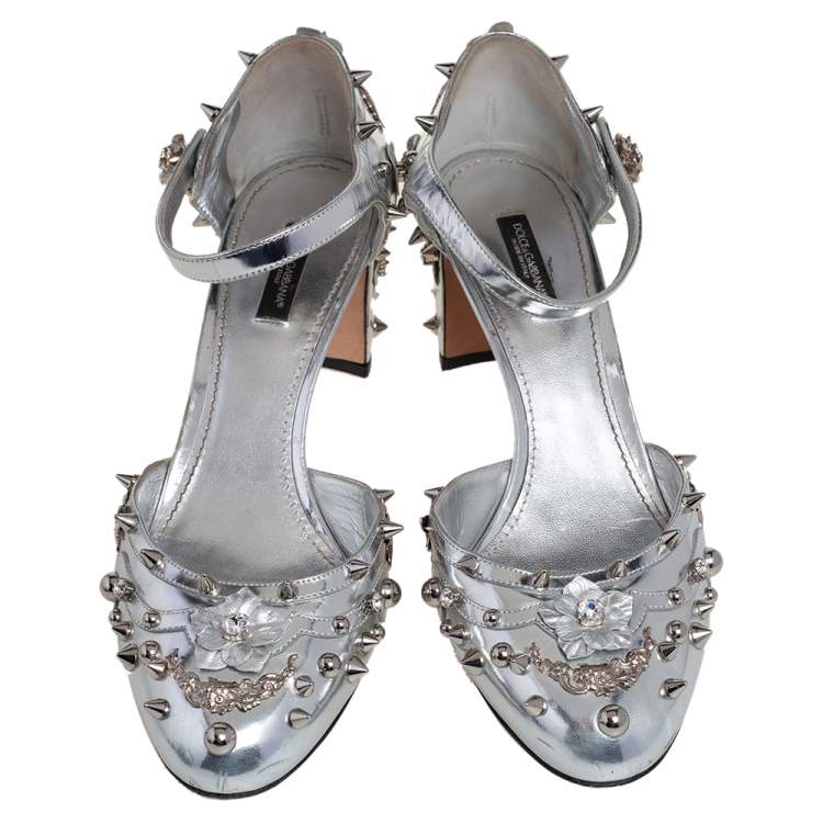 Pre Owned Dolce & Gabbana Silver Metallic Leather Floral Applique, Spike And Crystal Embellished Mary Jane Pumps Size 40
