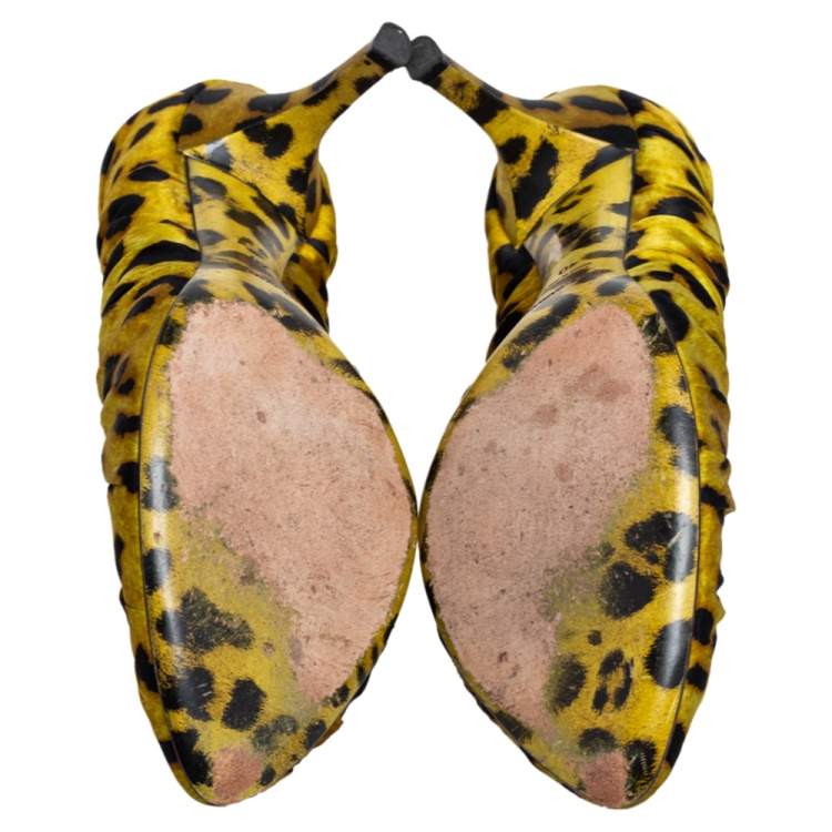 Pre Owned Dolce & Gabbana Yellow Scrunch Satin Animal Print Pumps Size 40