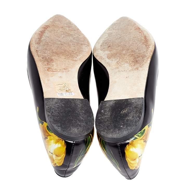 Pre Owned Dolce & Gabbana Black Floral Printed Leather Crystal Embellished Pointed Toe Ballet Flat Size 37
