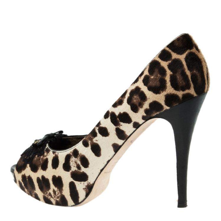Pre Owned Dolce & Gabbana Beige Leopard Print Pony Hair Bow Peep Toe Pumps Size 40