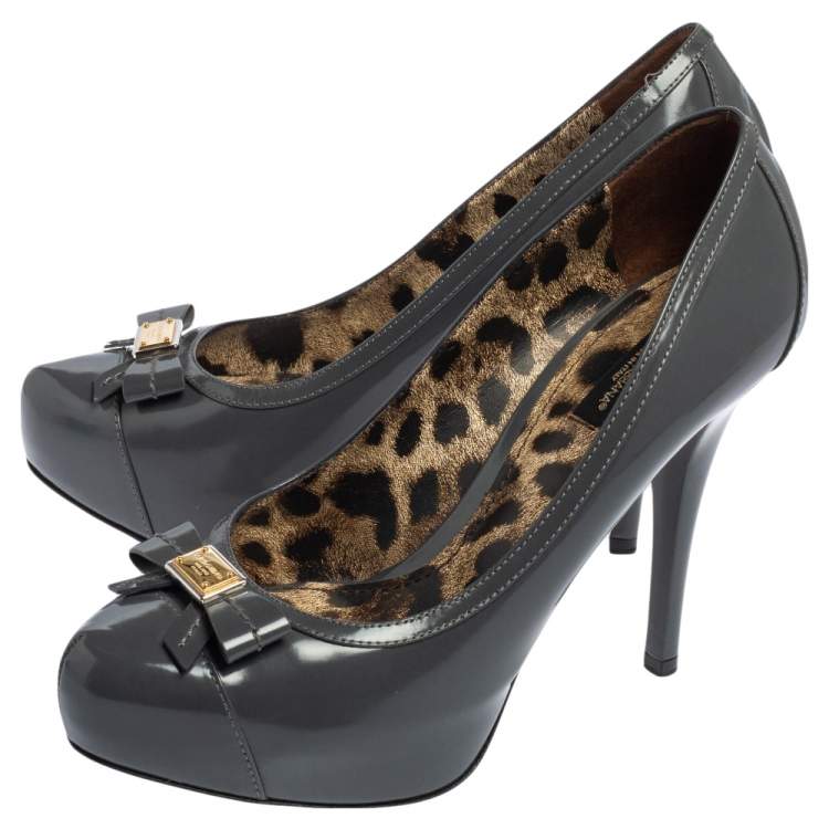 Pre Owned Dolce & Gabbana Grey Patent Leather Bow Platform  Pumps Size 39