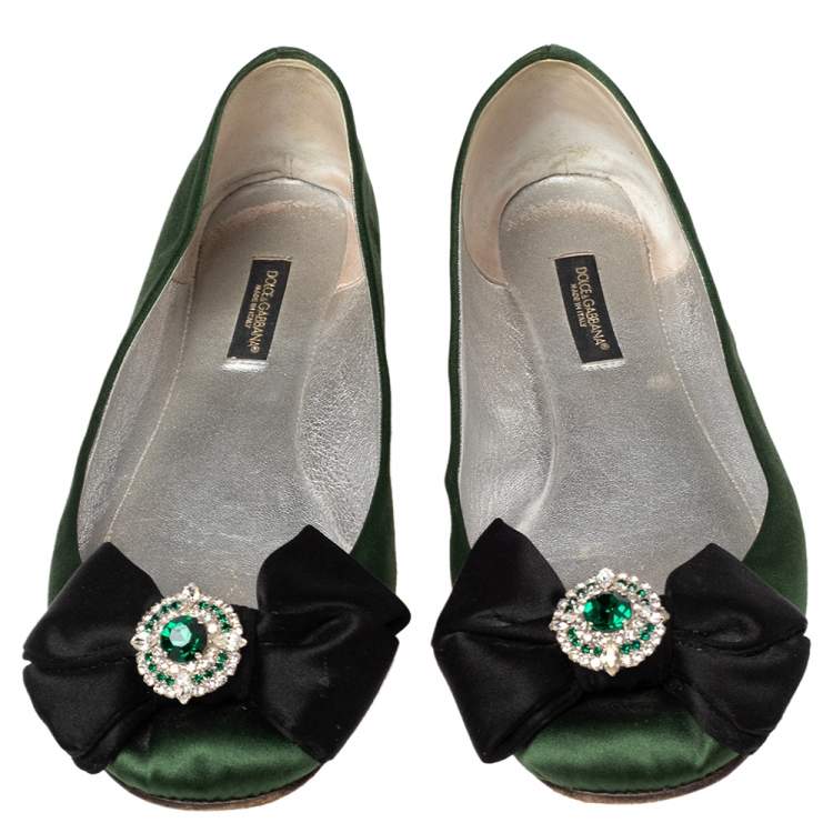 مملوكة مسبقًا Dolce & Gabbana Green/Black Satin Bow Crystals Ballet Flats Size 37