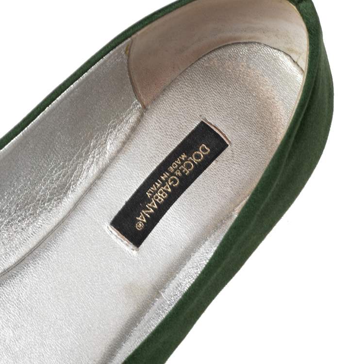 مملوكة مسبقًا Dolce & Gabbana Green/Black Satin Bow Crystals Ballet Flats Size 37