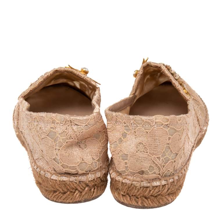 مملوكة مسبقًا Dolce & Gabbana Beige Lace Crystal Embellished Espadrilles Size 37