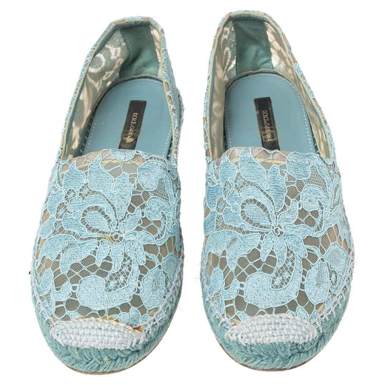مملوكة مسبقًا Dolce & Gabbana Blue Floral Lace And Mesh Espadrille Flats Size 38