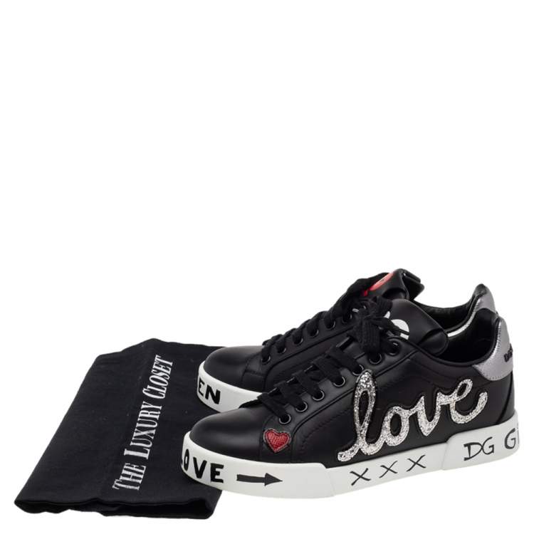 مملوكة مسبقًا Dolce & Gabbana Black Leather Love Patch And Graffiti Low Top Sneakers Size 36.5