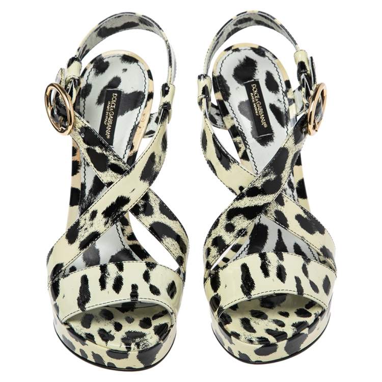 Pre Owned Dolce & Gabbana Cream-Black Patent Leather Ankle Strap Platform Sandals Size 39