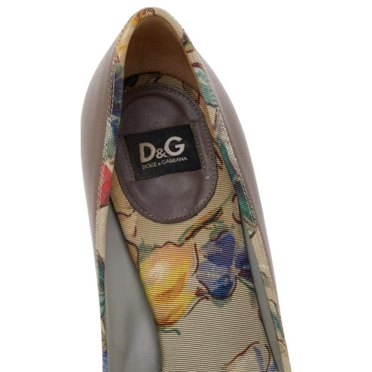 Pre Owned Dolce & Gabbana Grey Leather And Fabric Bow Pumps Size 36.5
