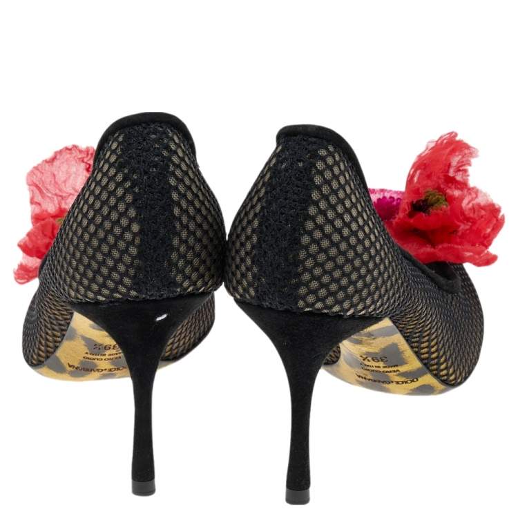 Pre Owned Dolce & Gabbana Black Mesh and Suede Floral Appliqué Pumps Size 39.5