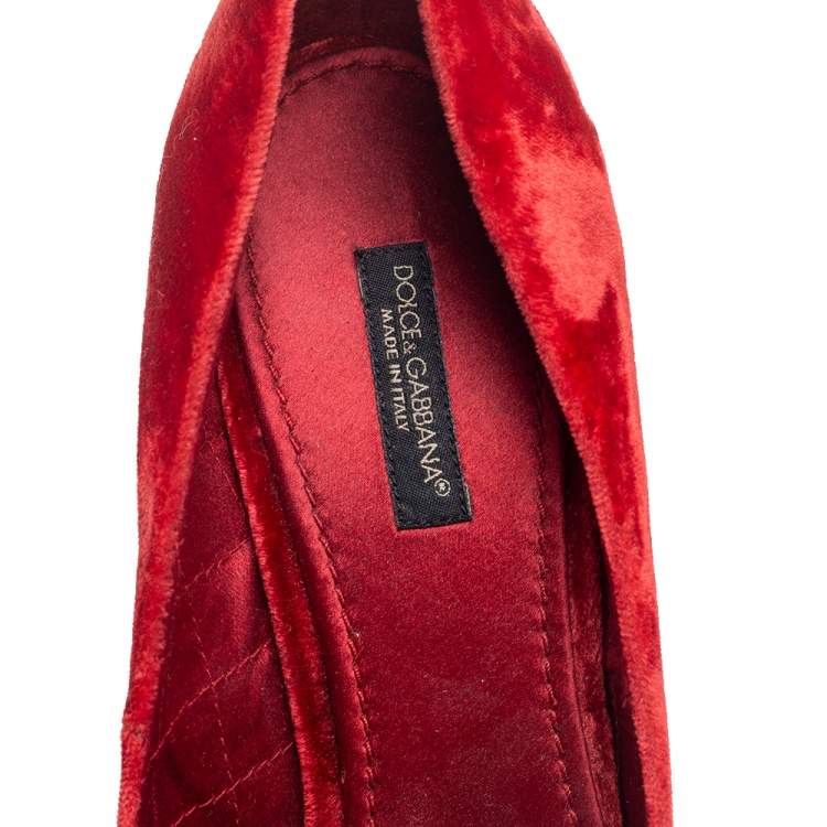 Pre Owned Dolce & Gabbana Red Velvet Pointed Toe Pumps Size 37