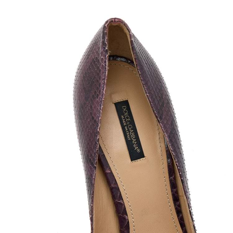 Pre Owned Dolce & Gabbana Dark Purple/Black Snakeskin Pointed Toe Pumps Size 40