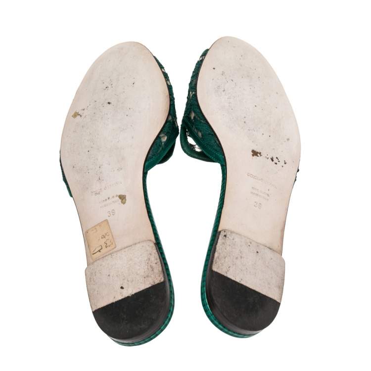 مملوكة مسبقًا Dolce & Gabbana Green Lace Crystal Embellished Flat Slides Size 39