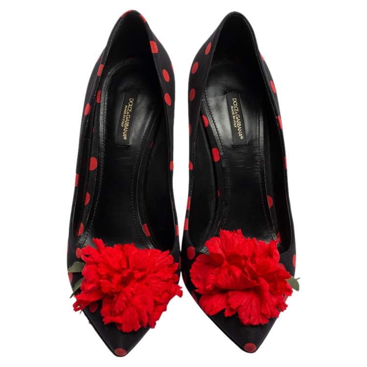 Pre Owned Dolce & Gabbana Black/Red Fabric Pointed Toe Pumps Size 40
