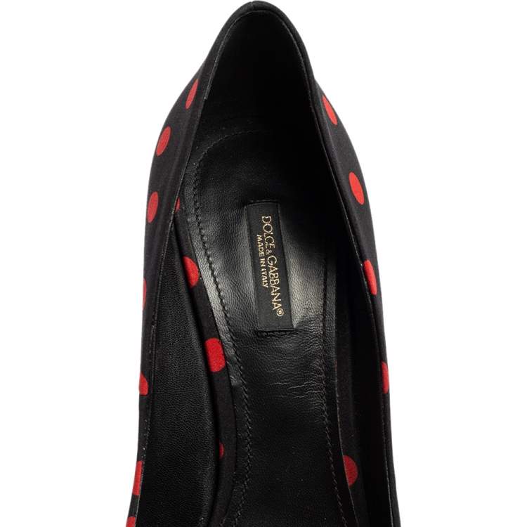 Pre Owned Dolce & Gabbana Black/Red Fabric Pointed Toe Pumps Size 40