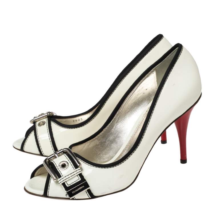 Pre Owned Dolce & Gabbana Off-White/ Black Patent Leather Buckle Strap Peep-Toe Pumps Size 41
