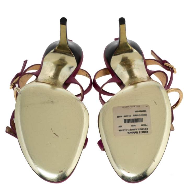 Pre Owned Dolce & Gabbana Pink Leather Buckle Details T-Strap Sandals Size 41