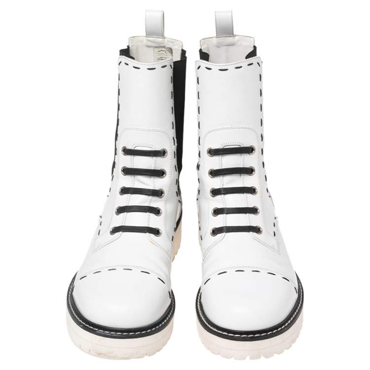 Pre Owned Dolce & Gabbana White Leather Ankle Boots Size 39