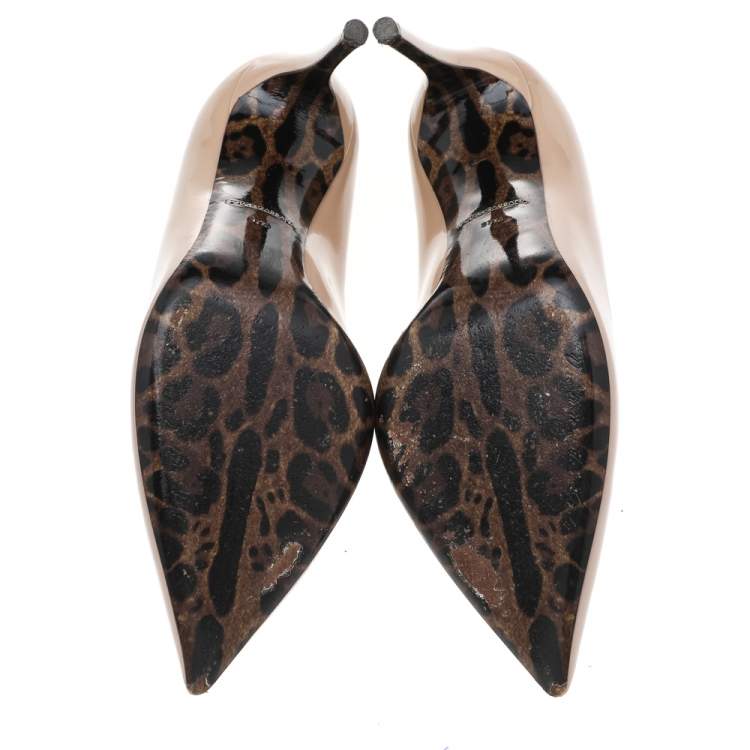Pre Owned Dolce & Gabbana Beige Patent Leather Pointed Toe Pumps Size 37.5