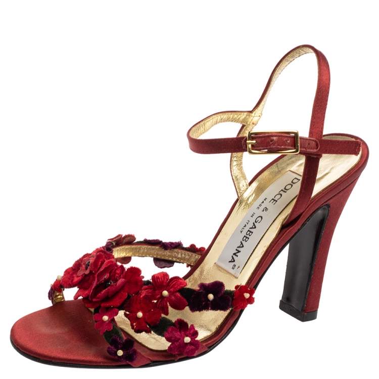 Pre Owned Dolce & Gabbana Red Satin Flower Strappy Sandals Size 35.5
