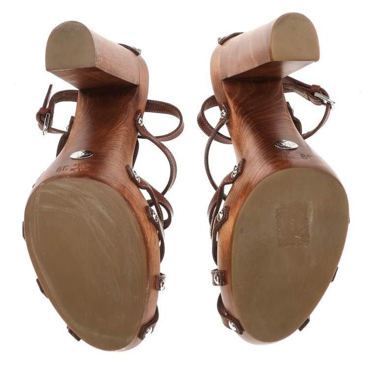 Pre Owned Dolce & Gabbana Brown Leather Strappy Sandals Size 39