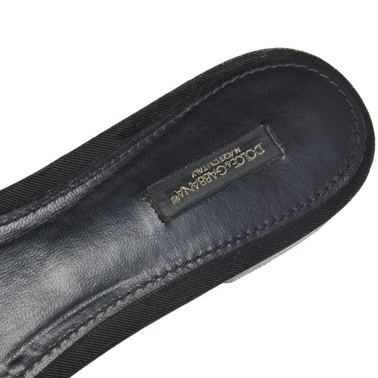 Pre Owned Dolce & Gabbana Black Canvas Embroidery Flat Sandals Size 41