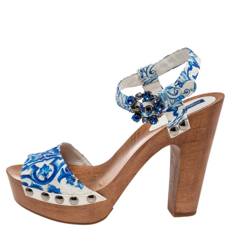 Pre Owned Dolce & Gabbana White/Blue Floral Print Fabric Embellished Platform Ankle Strap Clog Sandals Size 40