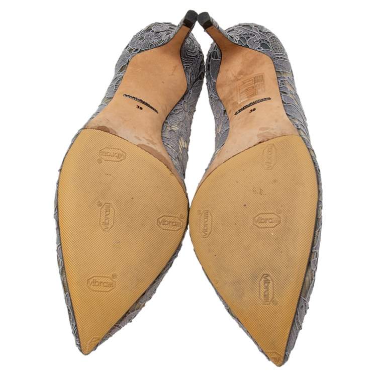 Pre Owned Dolce & Gabbana Grey Lace Bellucci Pointed-Toe Pumps Size 39