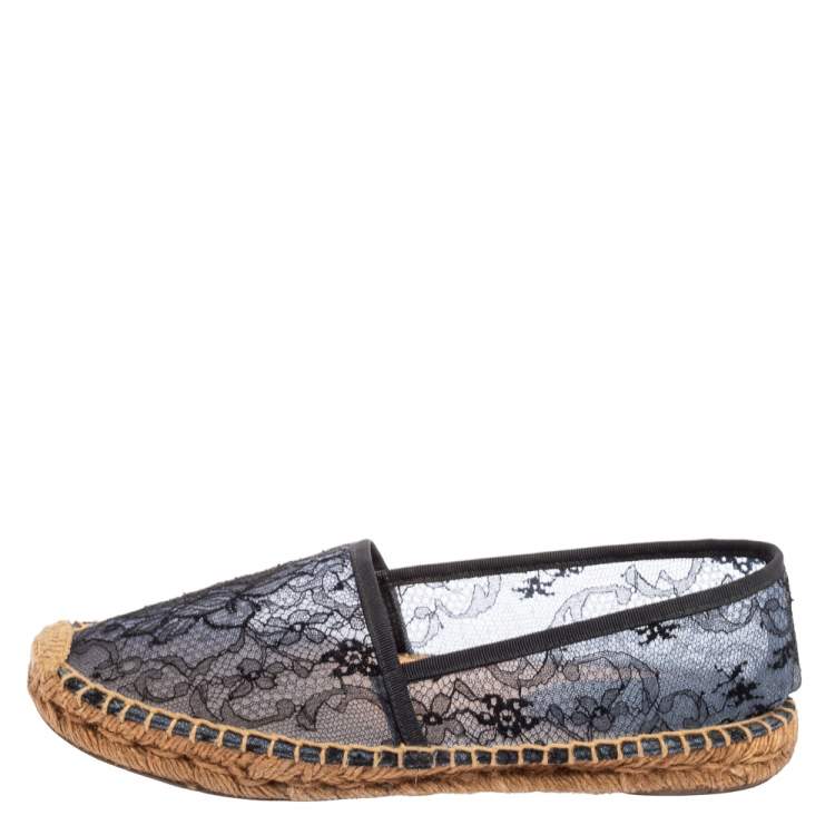 مملوكة مسبقًا Dolce & Gabbana Indigo Purple/Black Lace Flat Espadrilles Size 39