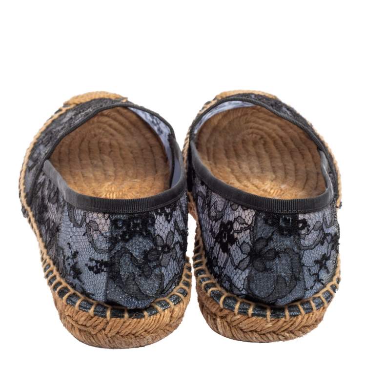 مملوكة مسبقًا Dolce & Gabbana Indigo Purple/Black Lace Flat Espadrilles Size 39