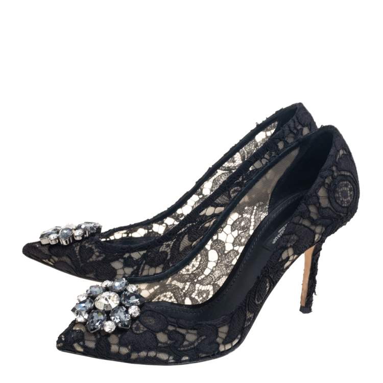 Pre Owned Dolce & Gabbana Black Lace Bellucci Pumps Size 38.5