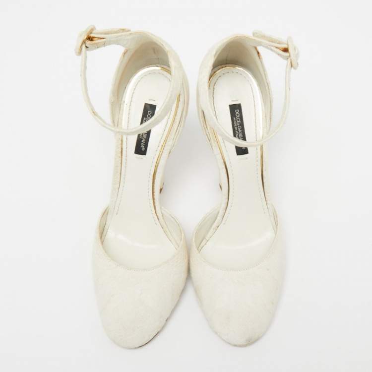 Pre Owned Dolce & Gabbana  White Canvas Mary Jane Pumps Size 38