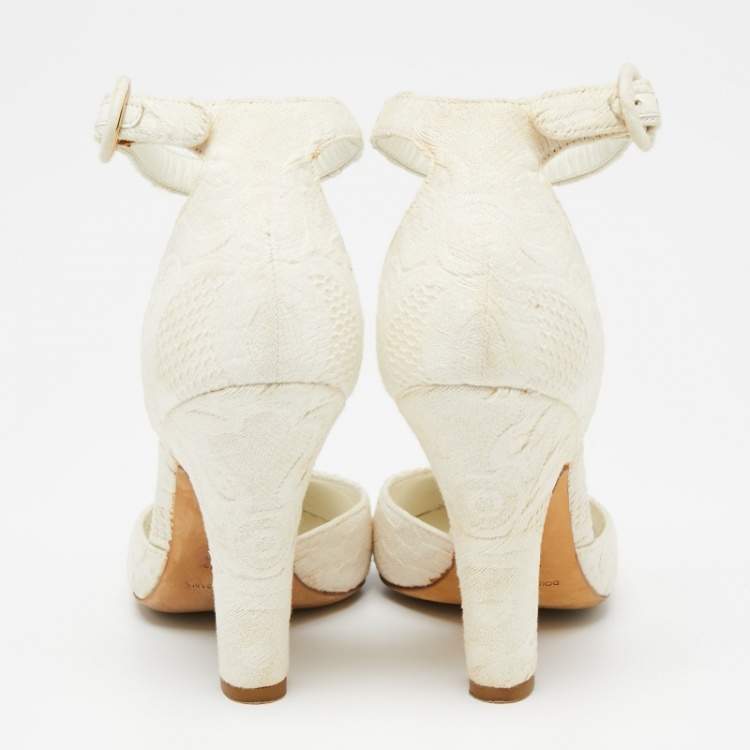 Pre Owned Dolce & Gabbana  White Canvas Mary Jane Pumps Size 38