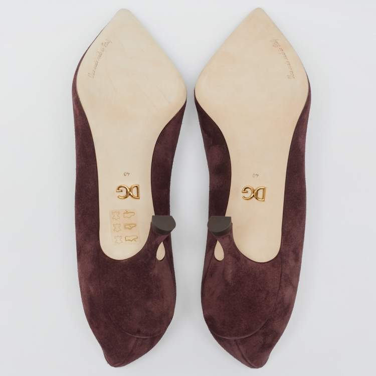 Pre Owned Dolce & Gabbana Burgundy Suede DG Amore Pumps Size 40