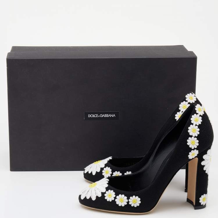 Pre Owned Dolce & Gabbana Black Floral Embroidered Fabric Block Heel Pumps Size 38