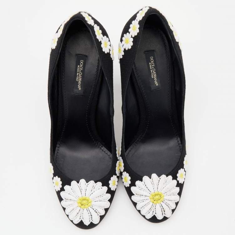 Pre Owned Dolce & Gabbana Black Floral Embroidered Fabric Block Heel Pumps Size 38