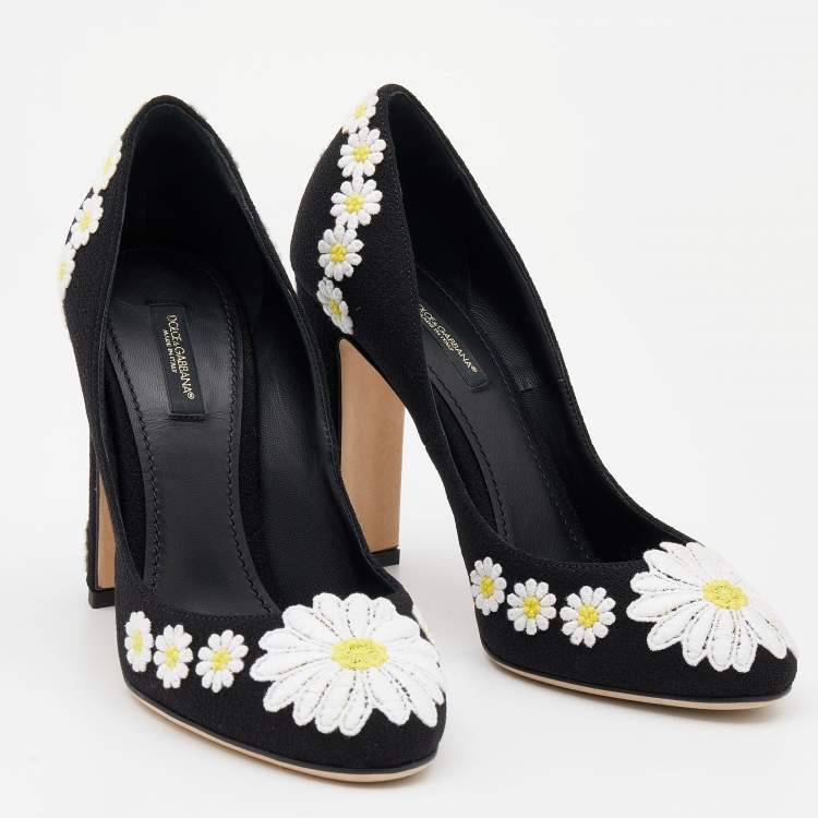 Pre Owned Dolce & Gabbana Black Floral Embroidered Fabric Block Heel Pumps Size 38