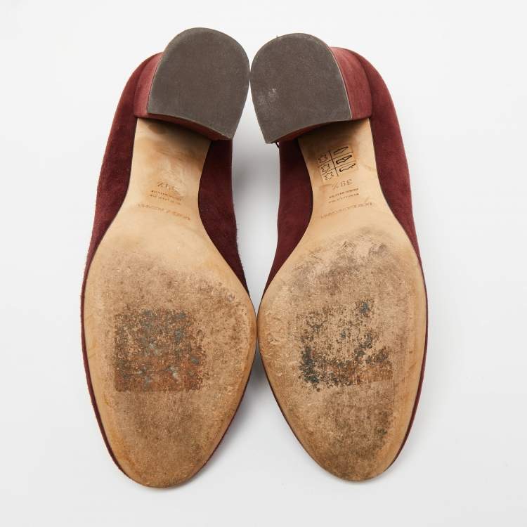 مملوكة مسبقًا Dolce & Gabbana Burgundy Suede Logo Studded Block Heel Pumps Size 39.5