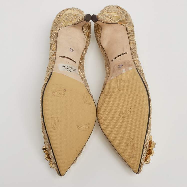 Pre Owned Dolce & Gabbana Gold Lace Bellucci Pumps Size 37