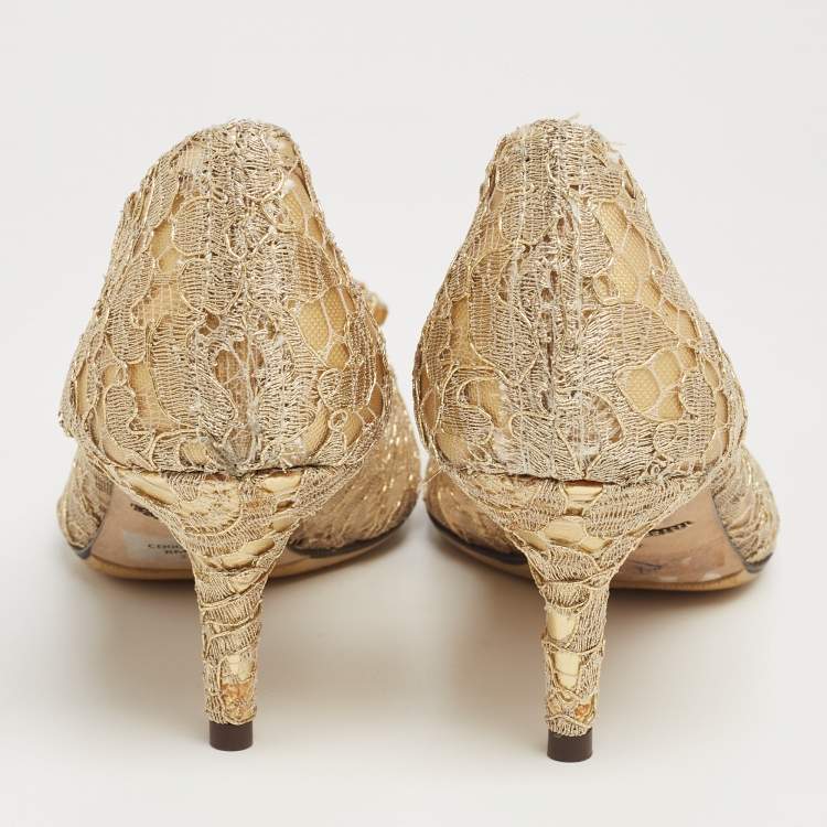 Pre Owned Dolce & Gabbana Gold Lace Bellucci Pumps Size 37