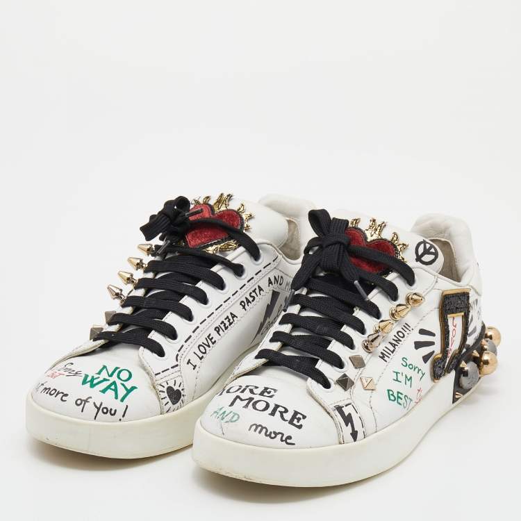 Pre Owned Dolce & Gabbana White Leather Love Graffiti Printed Low Top Sneakers Size 39