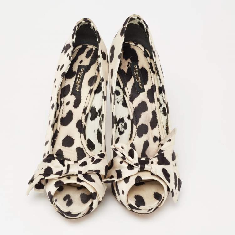 Pre Owned Dolce & Gabbana White/Black Leopard Print Satin Bow Peep Toe Platform Pumps Size 38.5