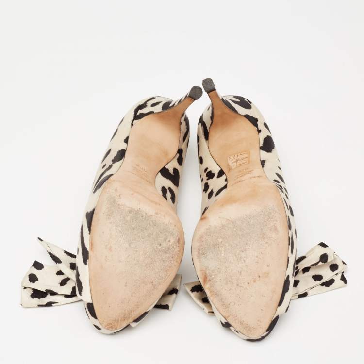 Pre Owned Dolce & Gabbana White/Black Leopard Print Satin Bow Peep Toe Platform Pumps Size 38.5