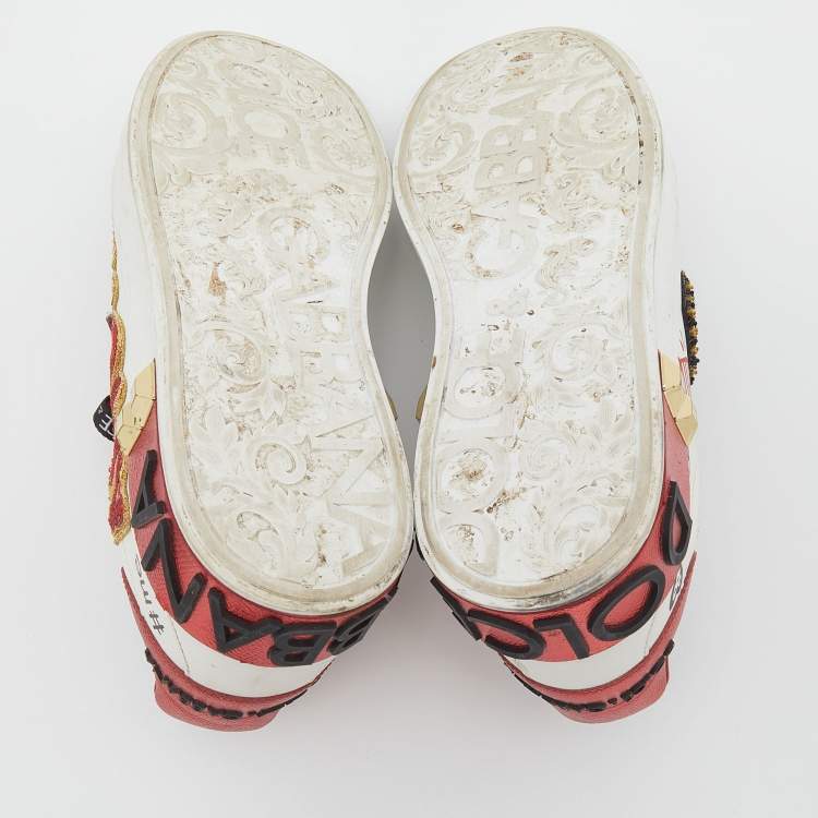 Pre Owned Dolce & Gabbana White/Red Leather Amore Heart Embroidered Low Top Sneakers Size 41