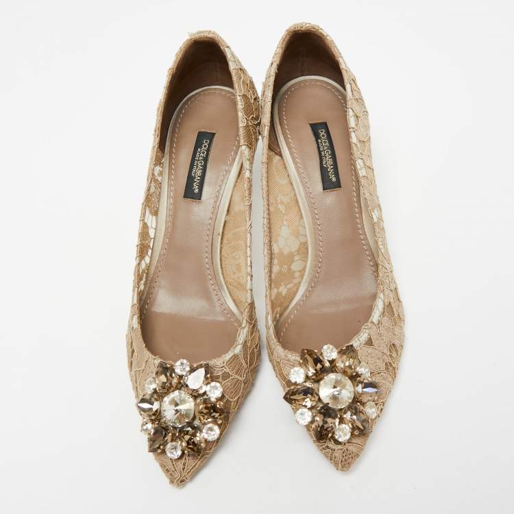 Pre Owned Dolce & Gabbana Beige Lace Bellucci Crystal Embellished Pointed Toe Pumps Size 36