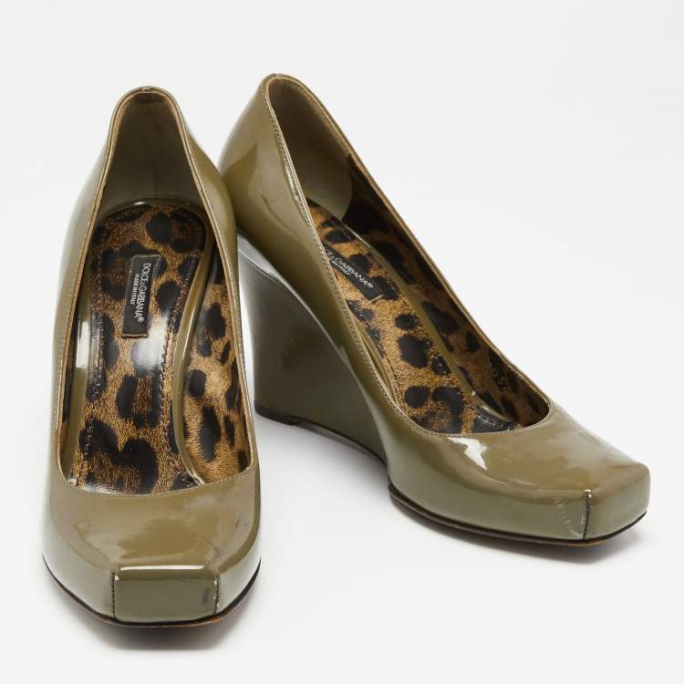 Pre Owned Dolce & Gabbana Olive Green Patent Leather Wedge  Pumps Size 38