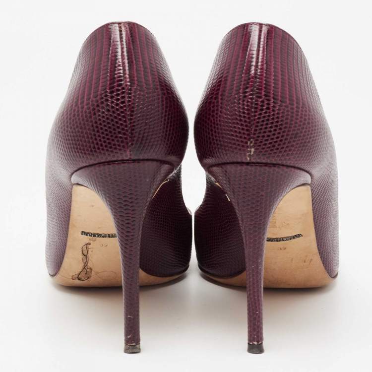 Pre Owned Dolce & Gabbana Burgundy Lizard Embossed Leather Bellucci Pumps Size 39